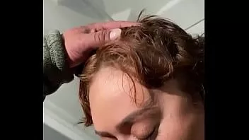 play Bonne tête elle a dit viens laisse moi sucer ton âme