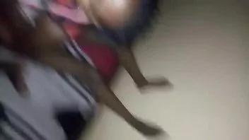 Oynat Dik Ugandalı çift kahrolası içinde the açık