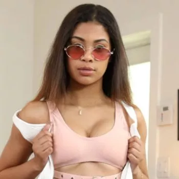 Star du porno Jeni Angel
