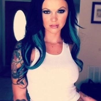 Pornstar Britanny Lynn
